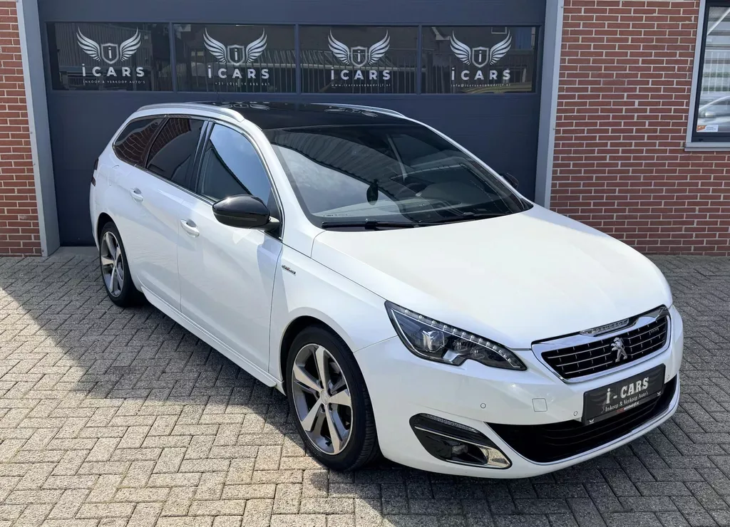 Peugeot 308 (2015) — foto 1