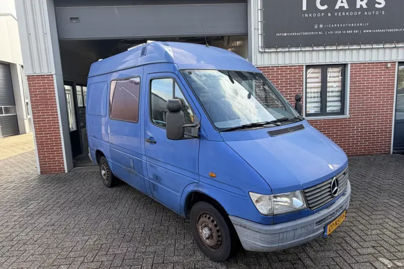 Mercedes-Benz Sprinter (1999)