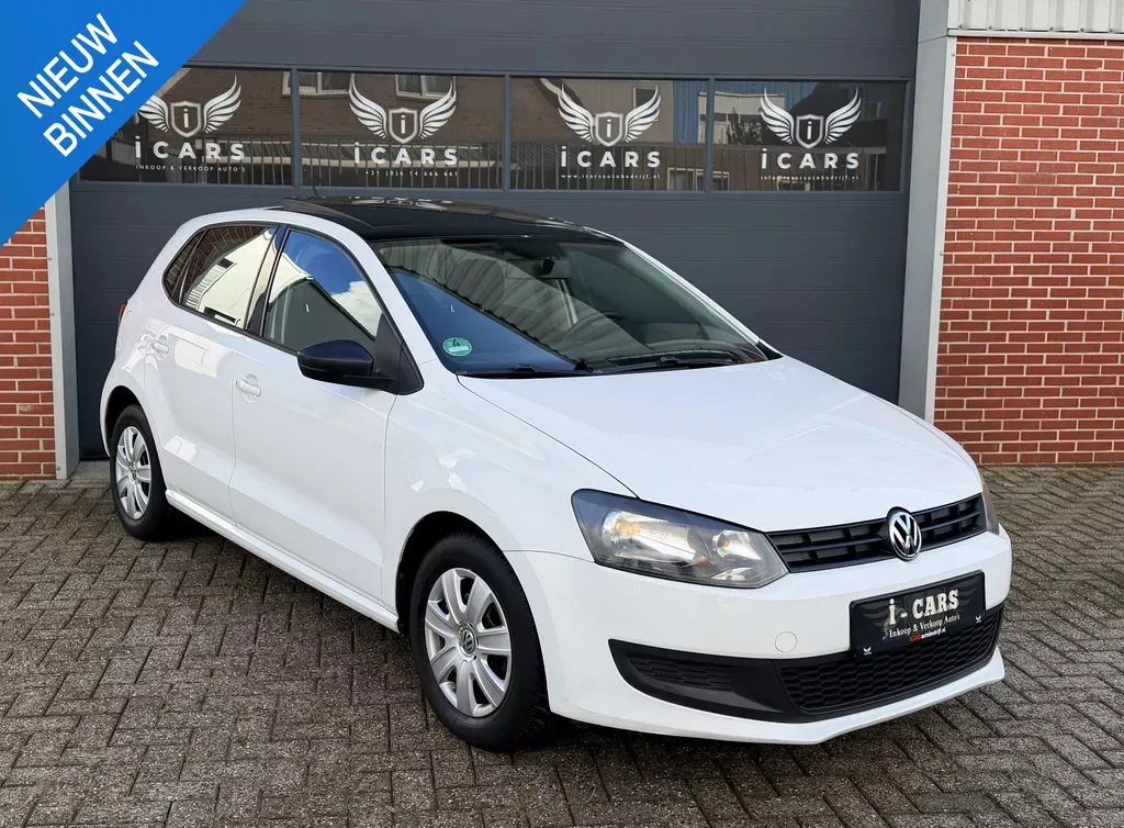 Volkswagen Polo (2011) — foto 1