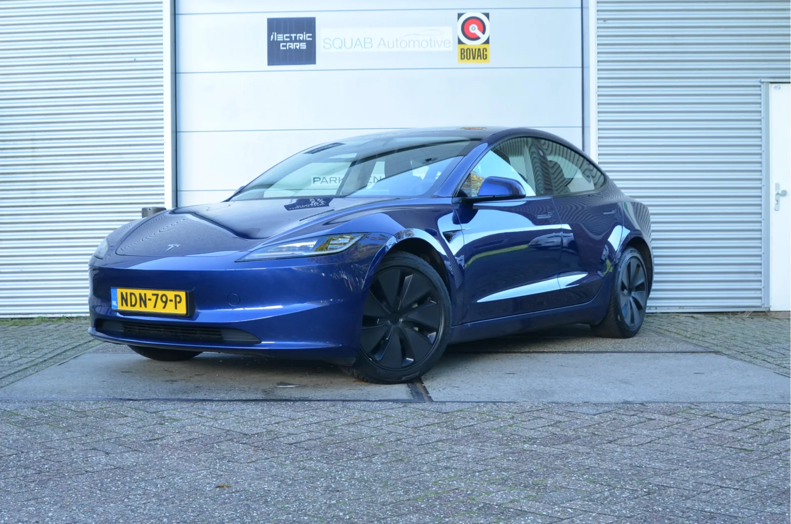 Tesla Model 3 (2025) — foto 1