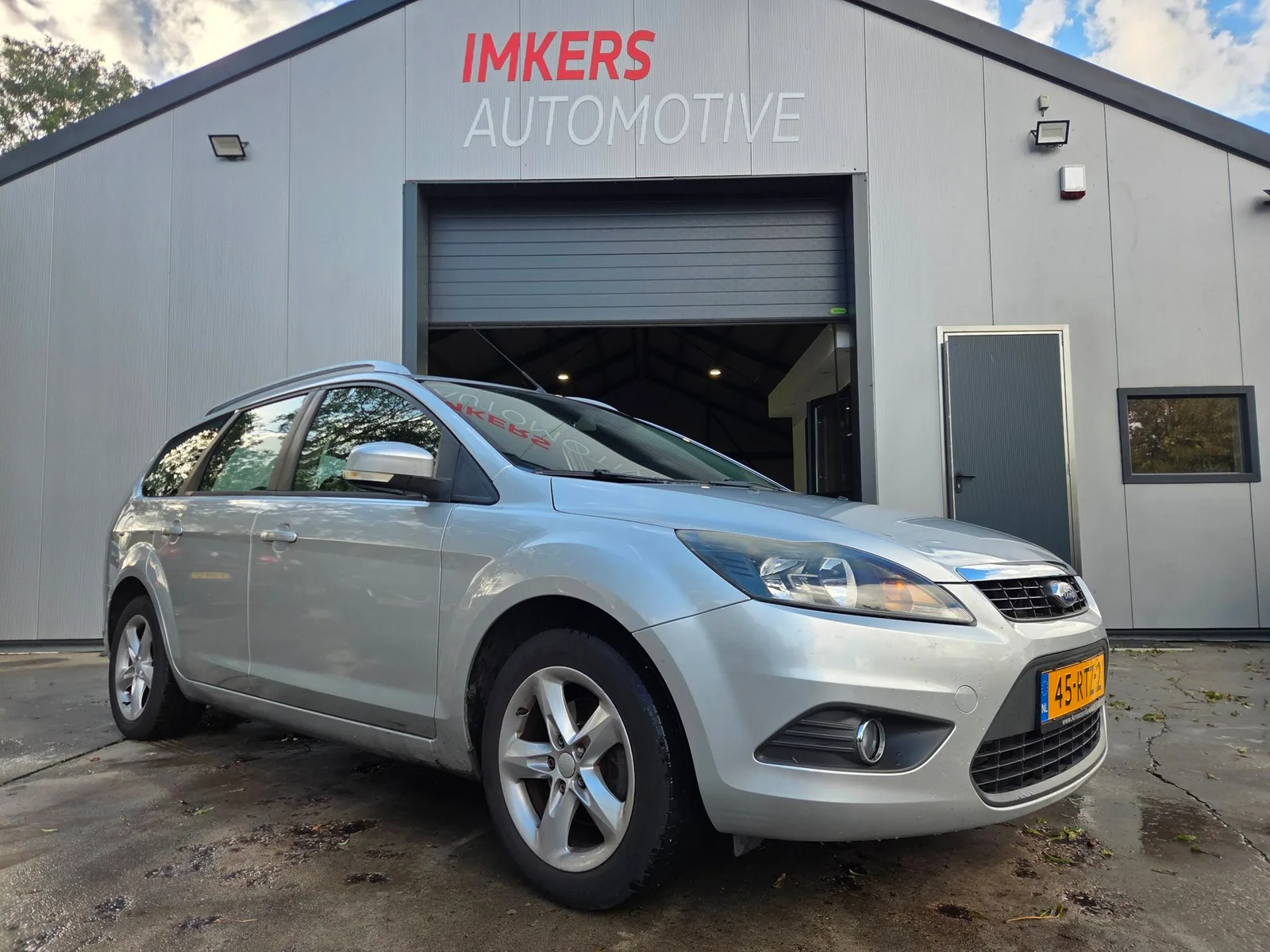 Ford Focus (2011) — foto 1
