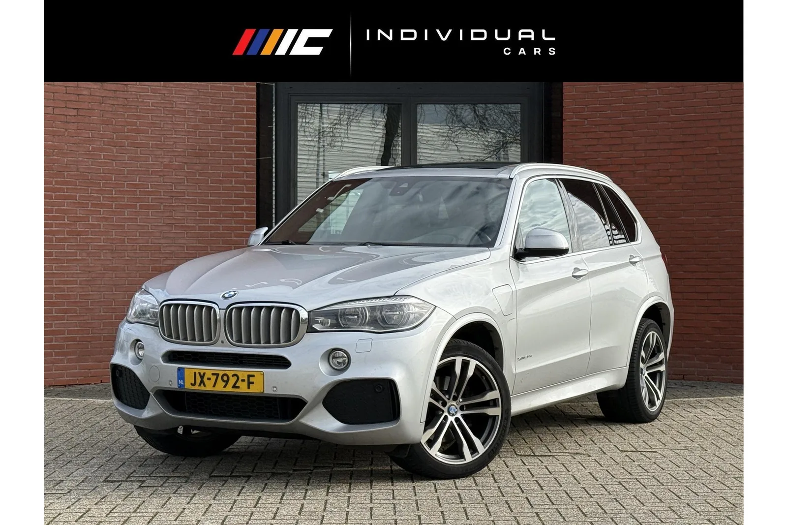 BMW X5 (2016) — foto 1