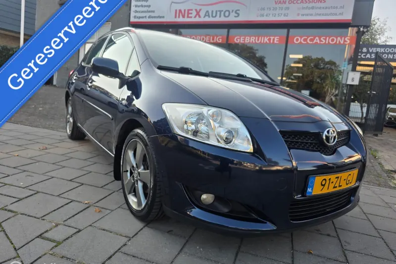Toyota Auris (2008)