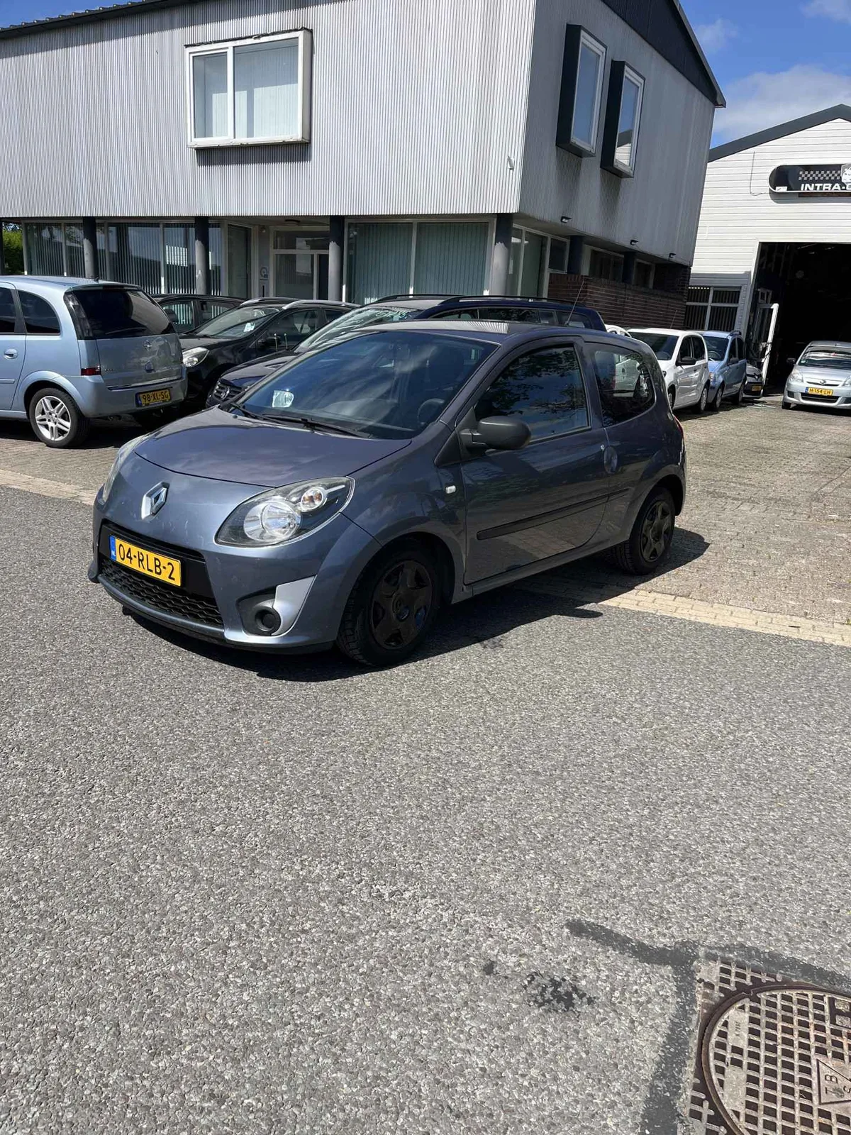 Renault Twingo (2011) — foto 1