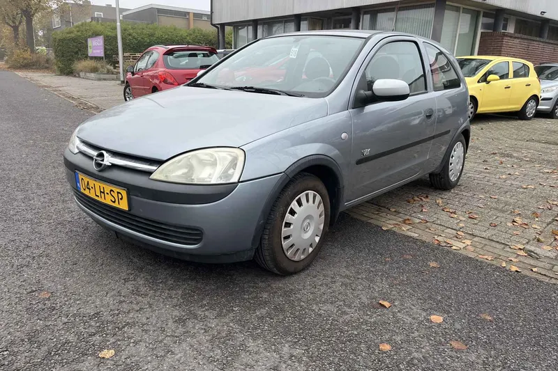 Opel Corsa (2003)