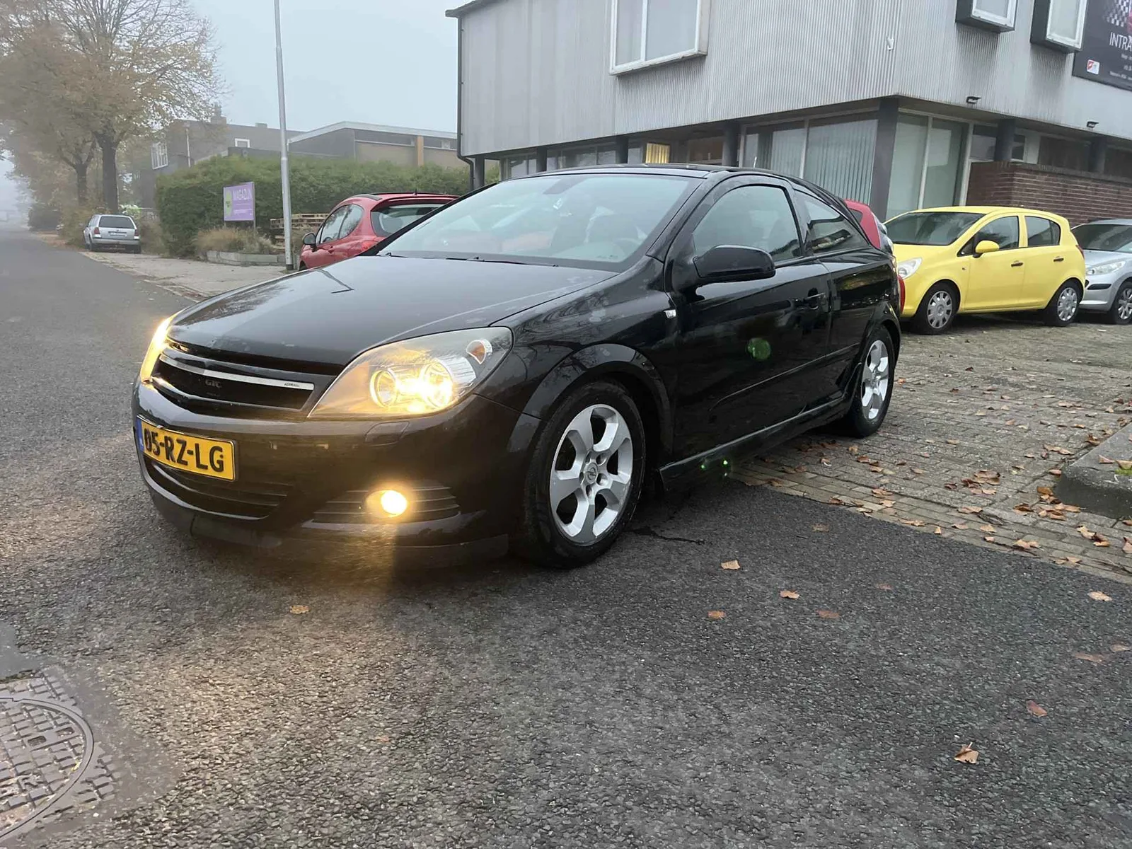 Opel Astra (2005) — foto 1