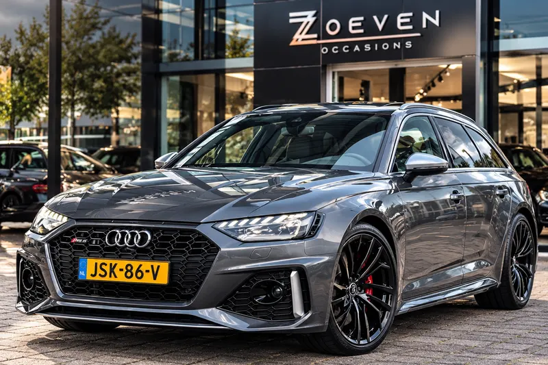 Audi A4 (2021)