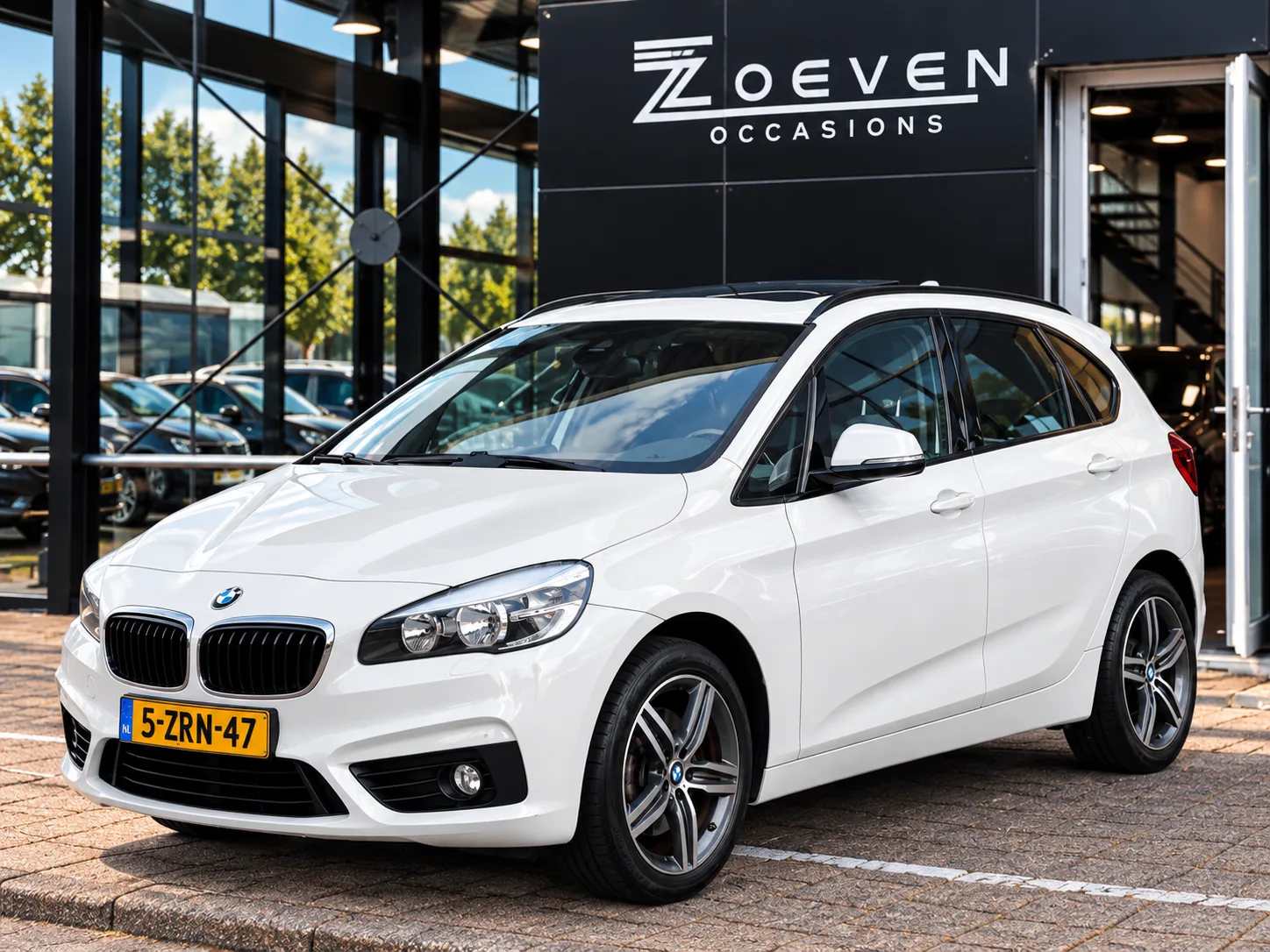 BMW 2-Serie Active Tourer (2015) — foto 1