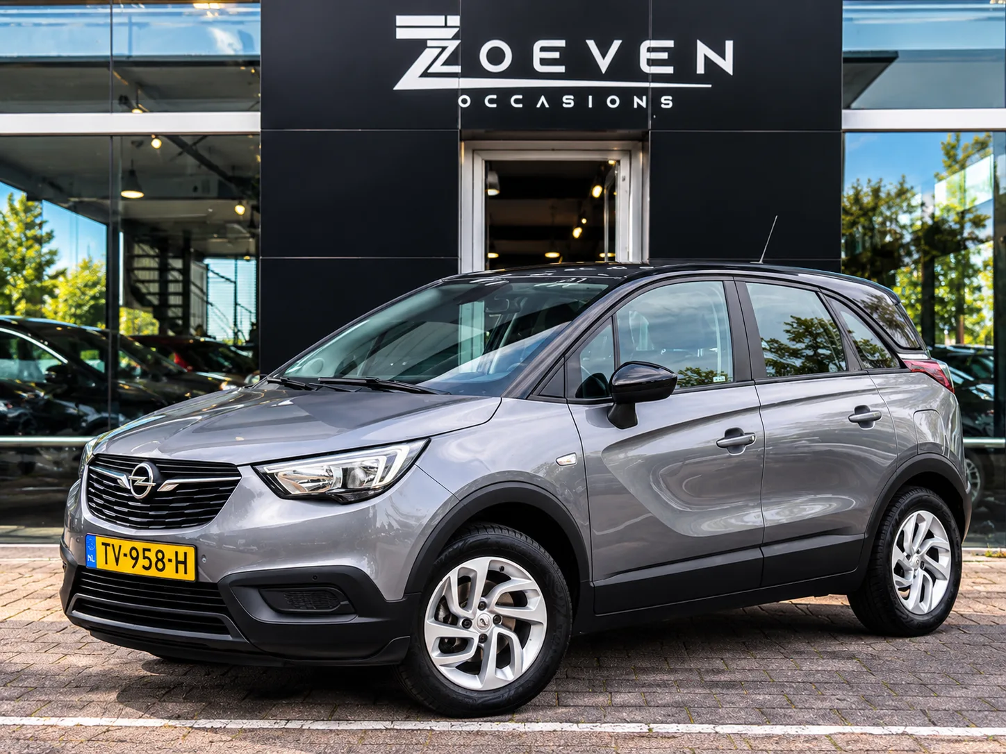 Opel Crossland (2017) — foto 1