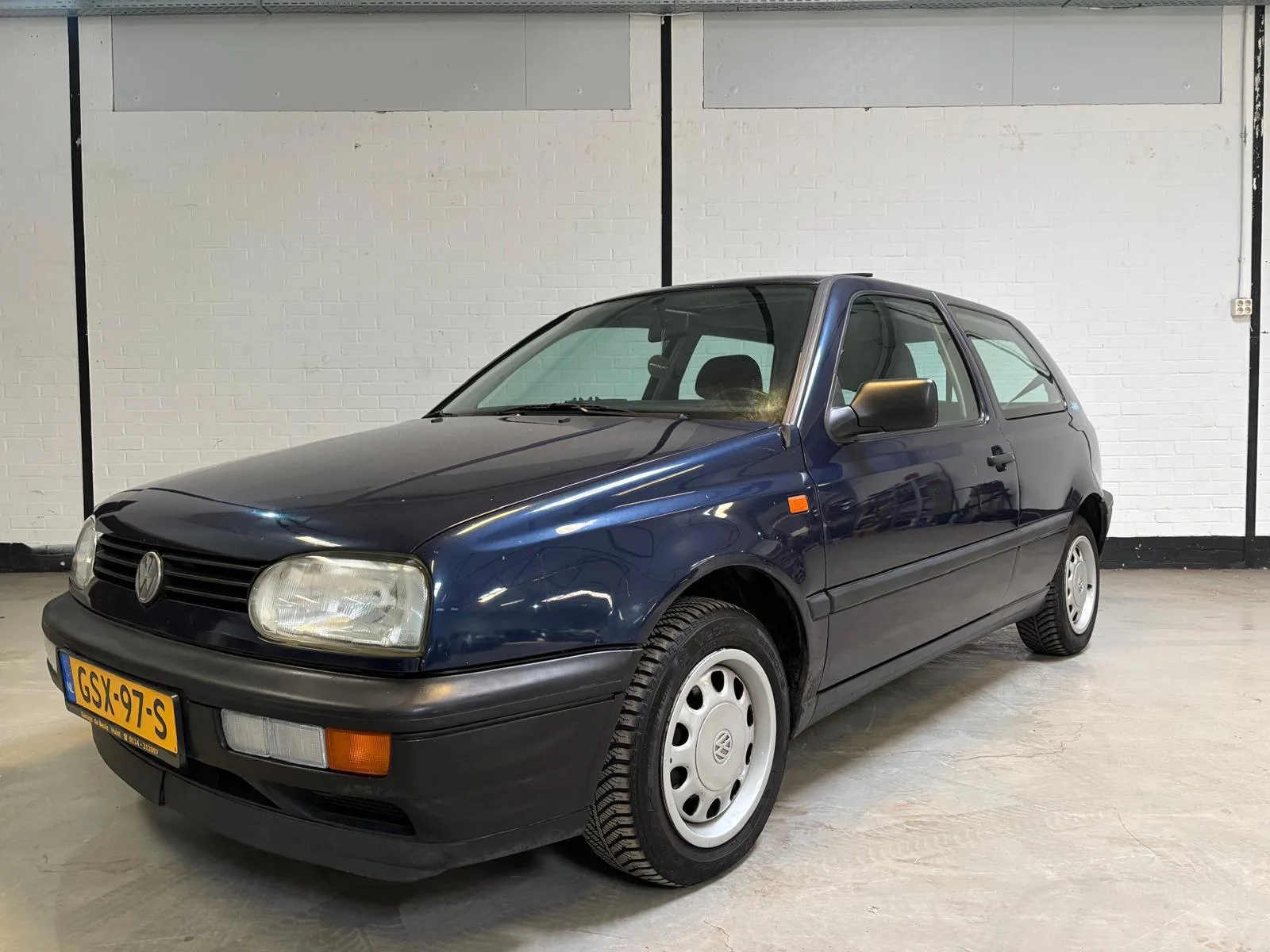 Volkswagen Golf (1993) — foto 1