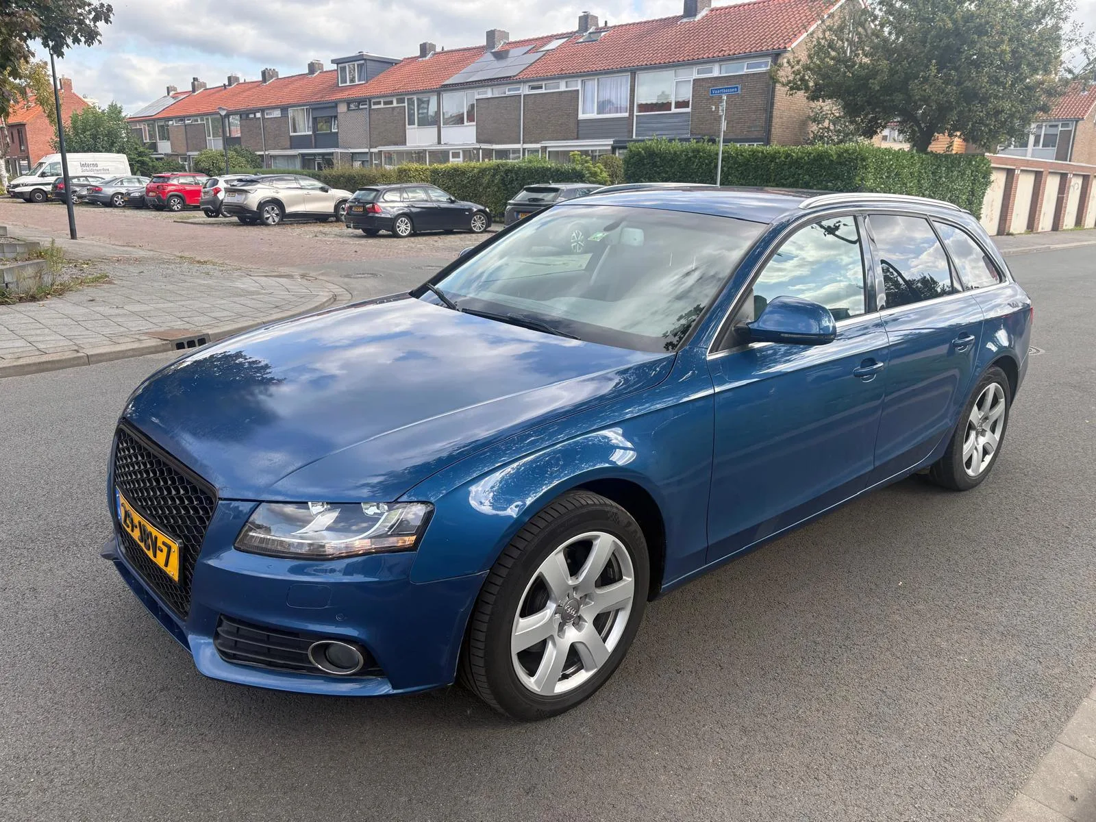Audi A4 (2009) — foto 1