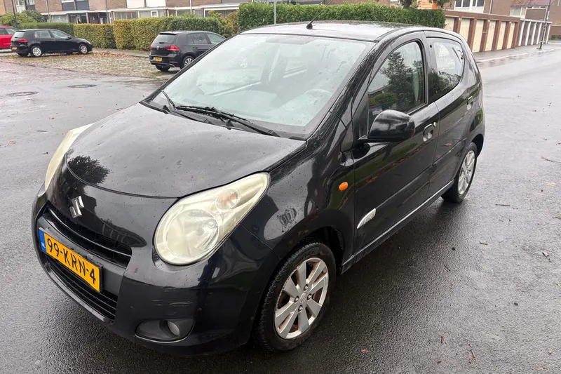 Suzuki Alto (2010)