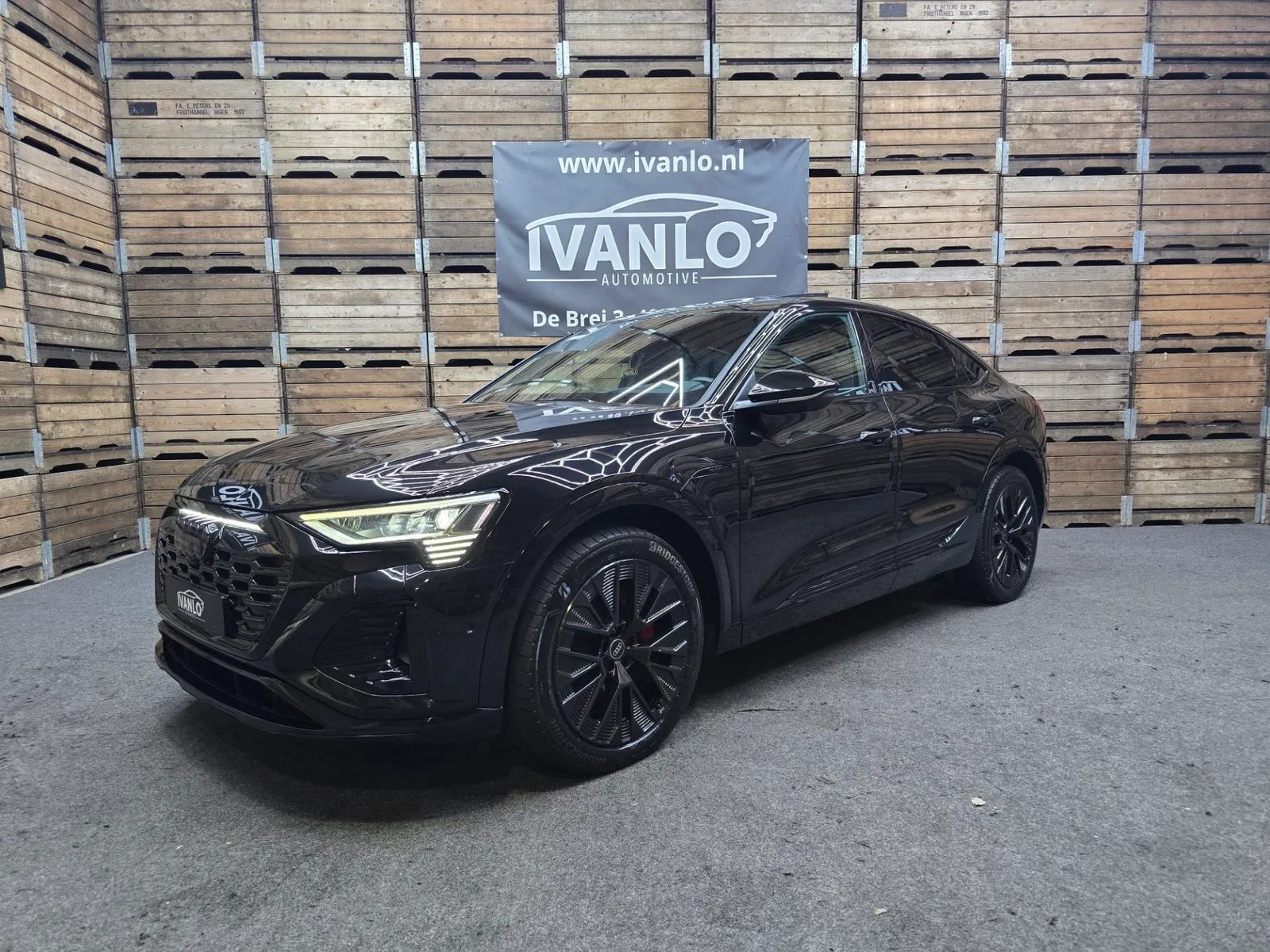 Audi Q8 e-tron (2023) — foto 1