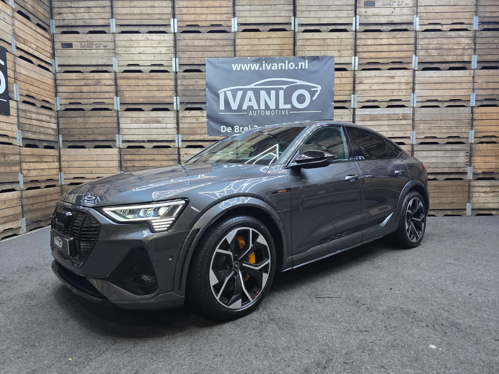 Audi e-tron Sportback (2023) — foto 1