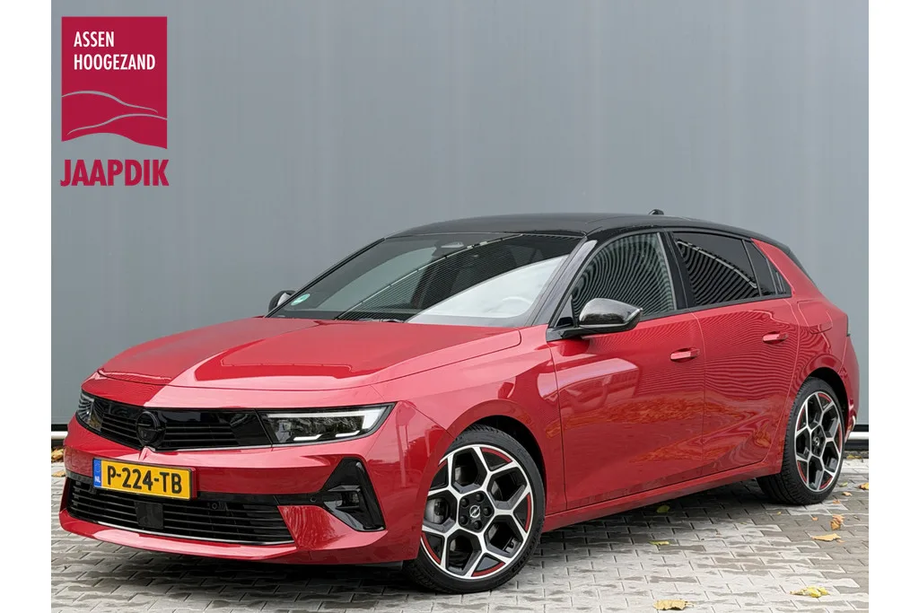Opel Astra (2022) — foto 1