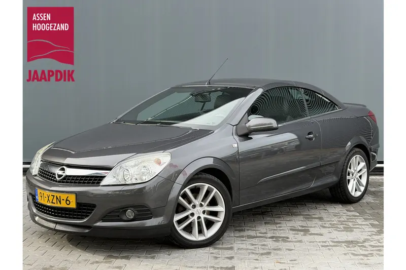 Opel Astra (2009)