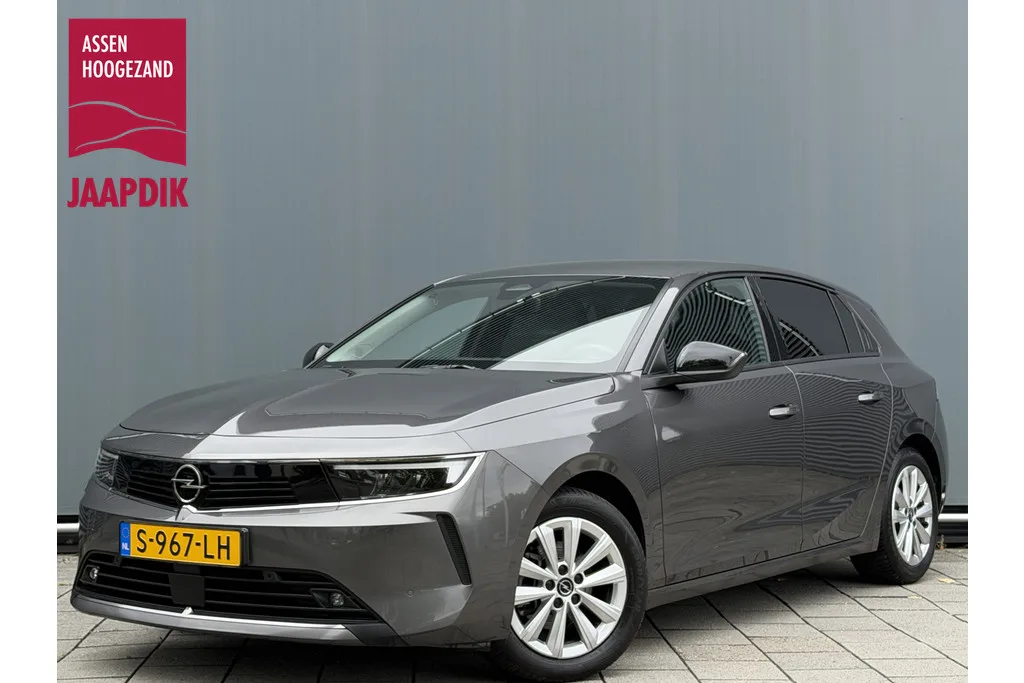 Opel Astra (2023) — foto 1