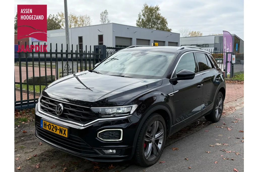 Volkswagen T-Roc (2020) — foto 1