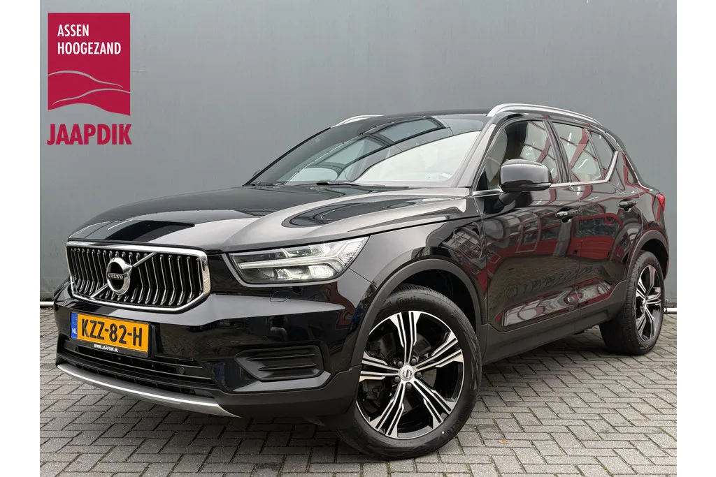 Volvo XC40 (2021) — foto 1