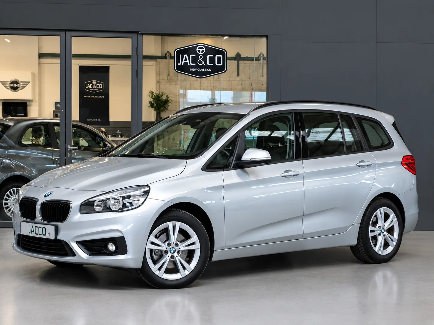 BMW 2-Serie Gran Tourer (2017) — foto 1