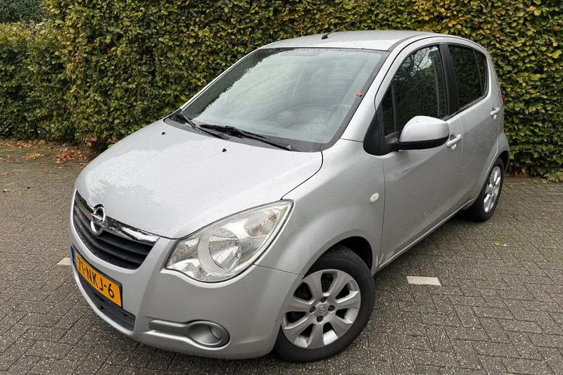 Opel Agila (2010)
