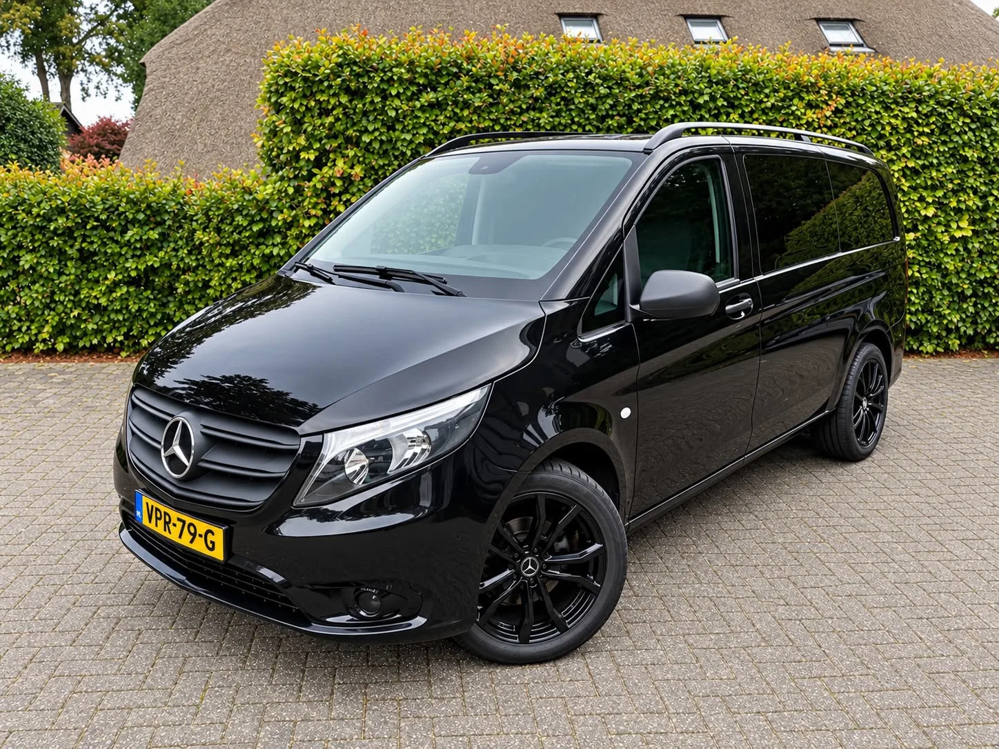 Mercedes-Benz Vito (2022) — foto 1