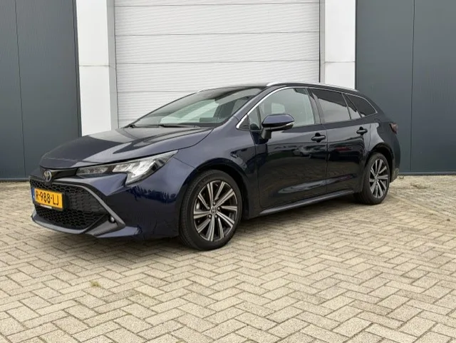 Toyota Corolla (2022) — foto 1