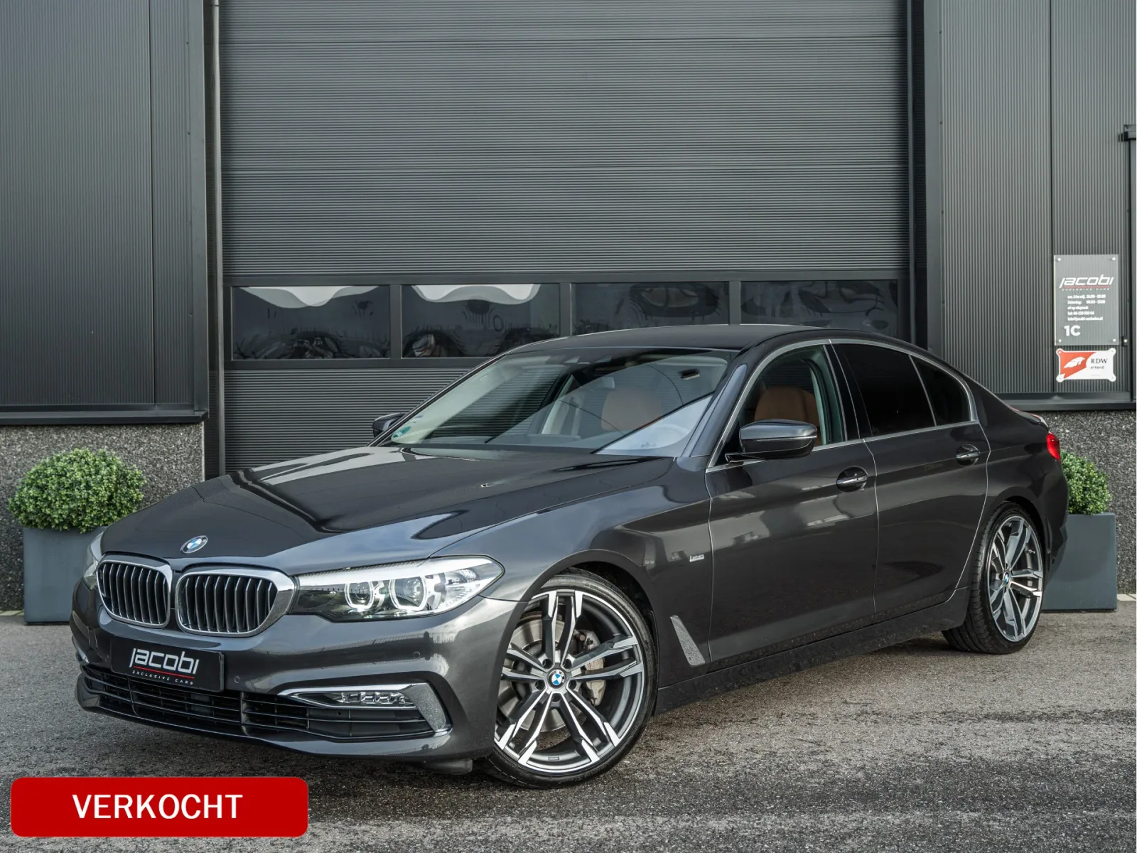 BMW 5-Serie (2017) — foto 1