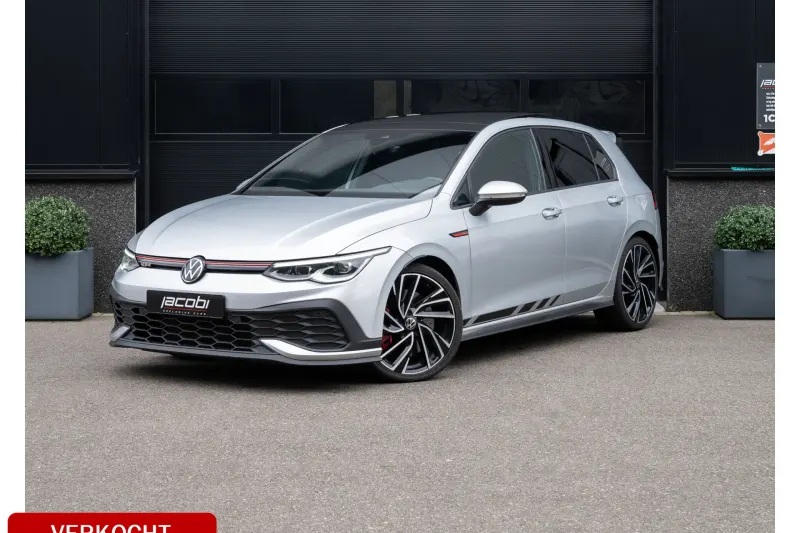 Volkswagen Golf (2021)