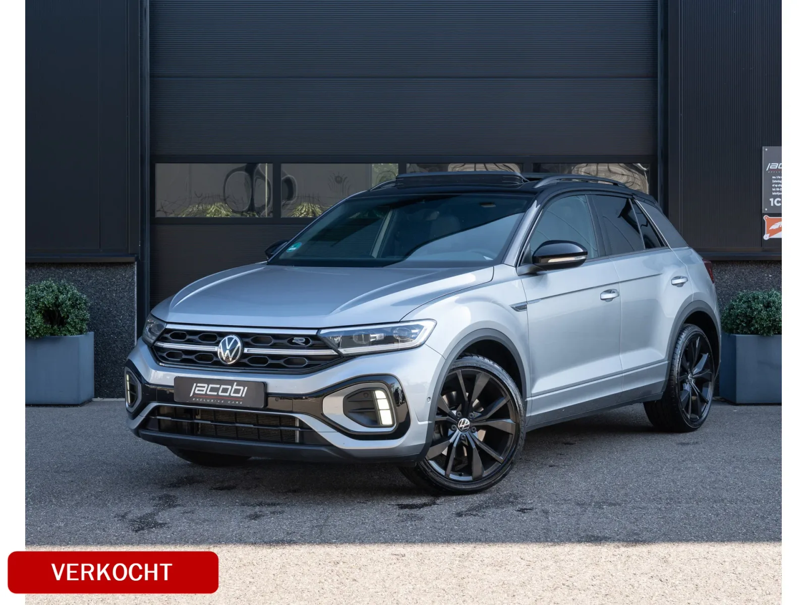 Volkswagen T-Roc (2022) — foto 1