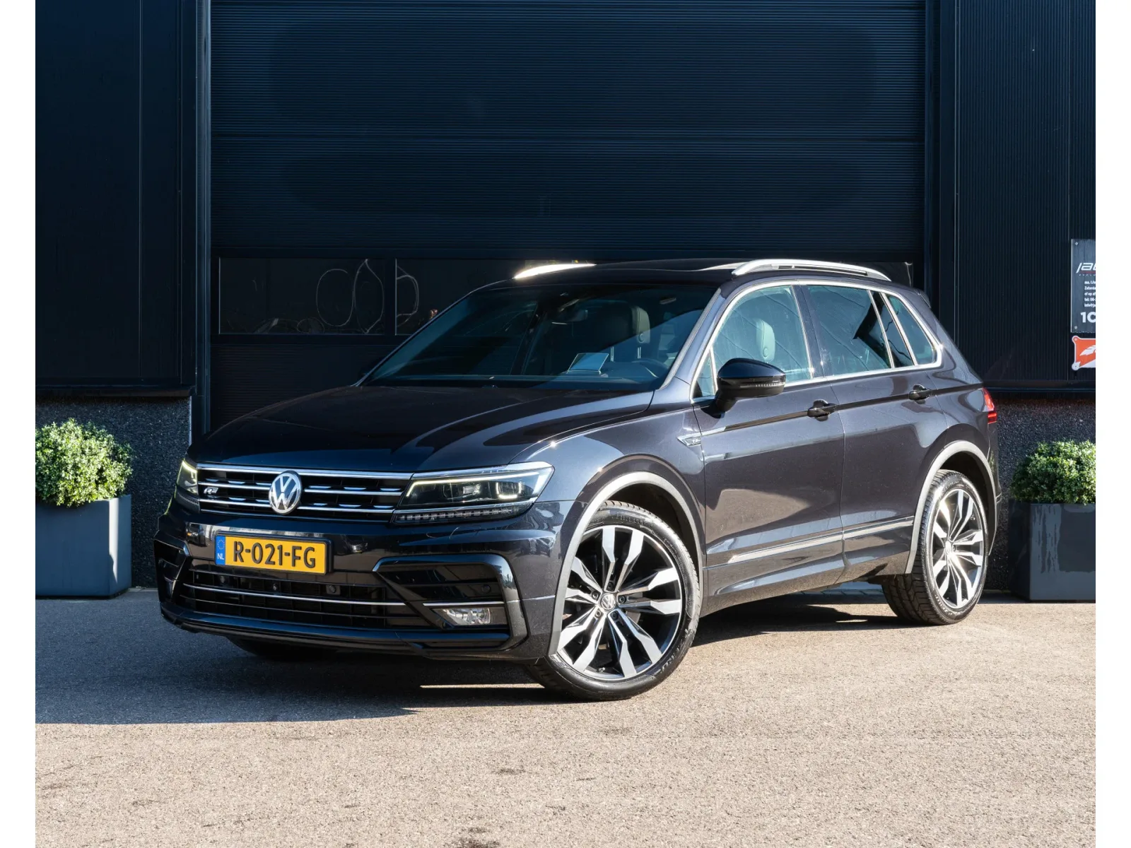 Volkswagen Tiguan (2017) — foto 1