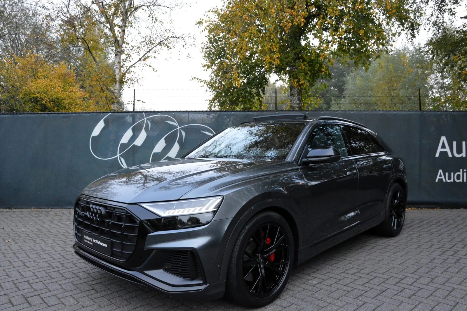 Audi Q8 (2023) — foto 1