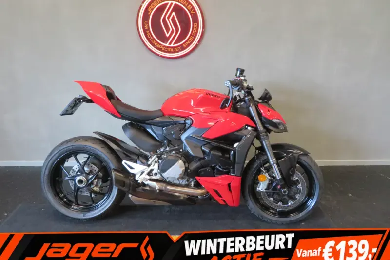 Ducati Streetfighter V2 (2022)