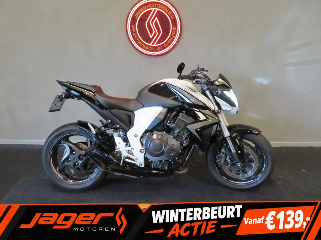 Honda CB 1000 R (2016) — foto 1