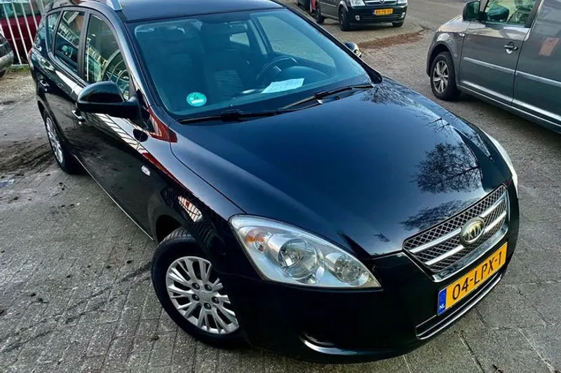 Kia Ceed (2009)