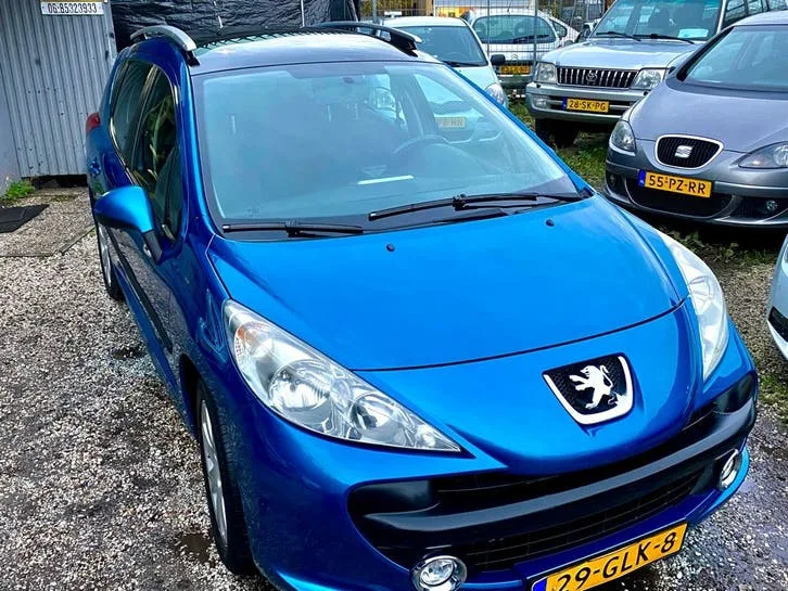 Peugeot 207 (2008) — foto 1