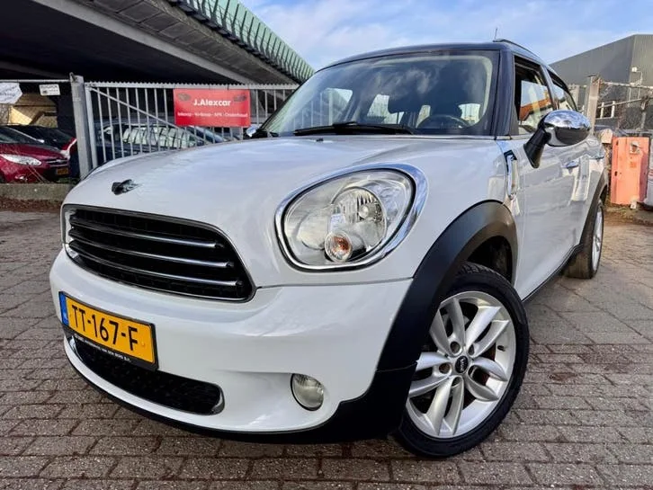 MINI Countryman (2011) — foto 1