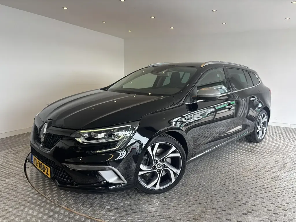 Renault Mégane (2017) — foto 1