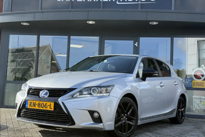 Lexus CT (2016)