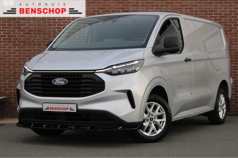 Ford Transit Custom (2024)