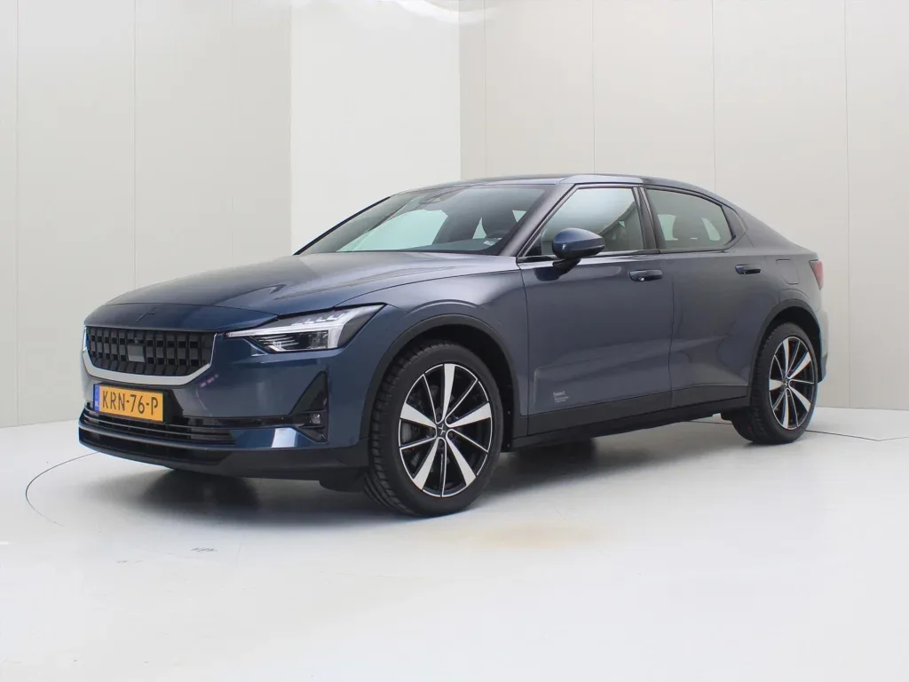 Polestar 2 (2021) — foto 1