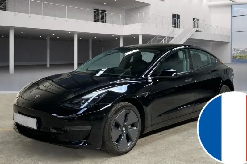 Tesla Model 3 (2023)