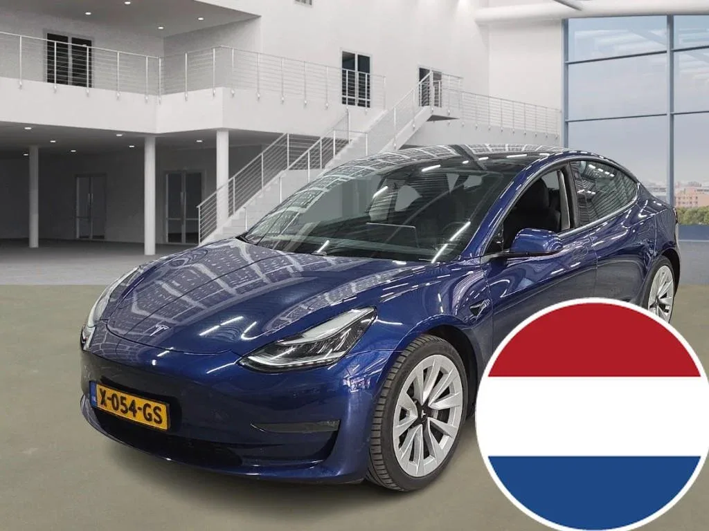 Tesla Model 3 (2020) — foto 1
