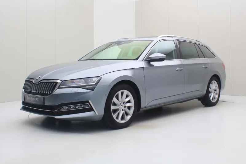 Škoda Superb (2020)