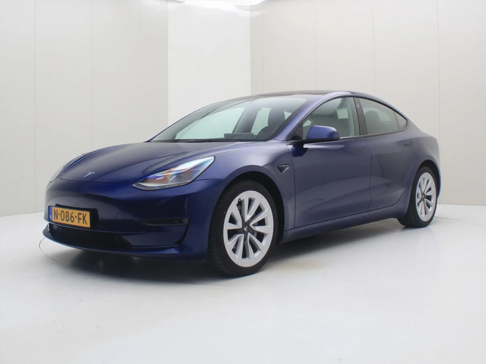 Tesla Model 3 (2021) — foto 1