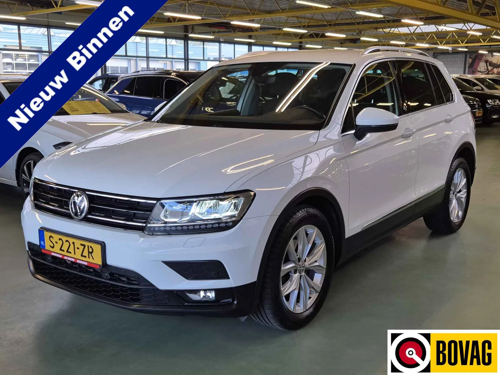 Volkswagen Tiguan (2018) — foto 1