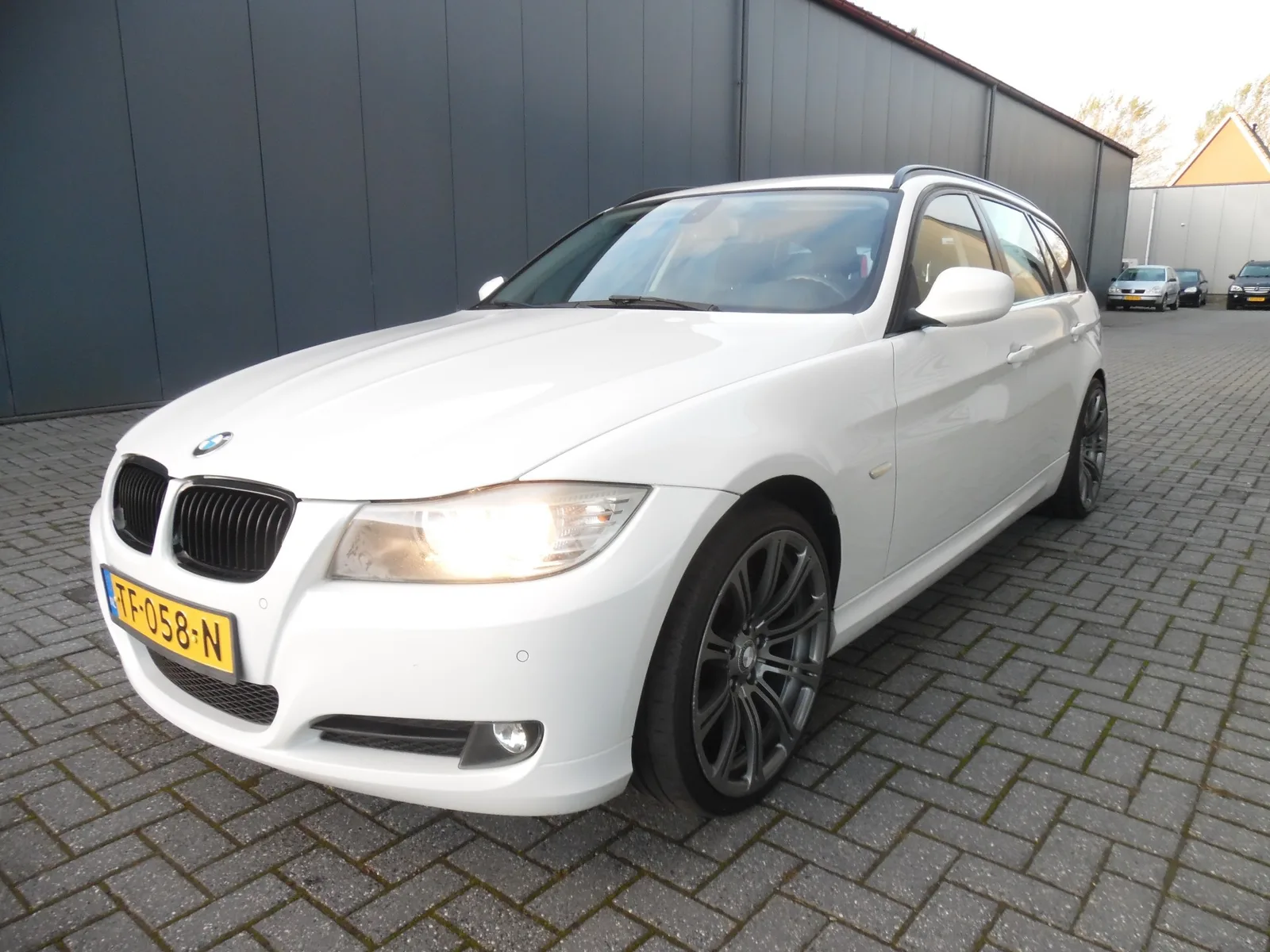 BMW 3-Serie (2010) — foto 1