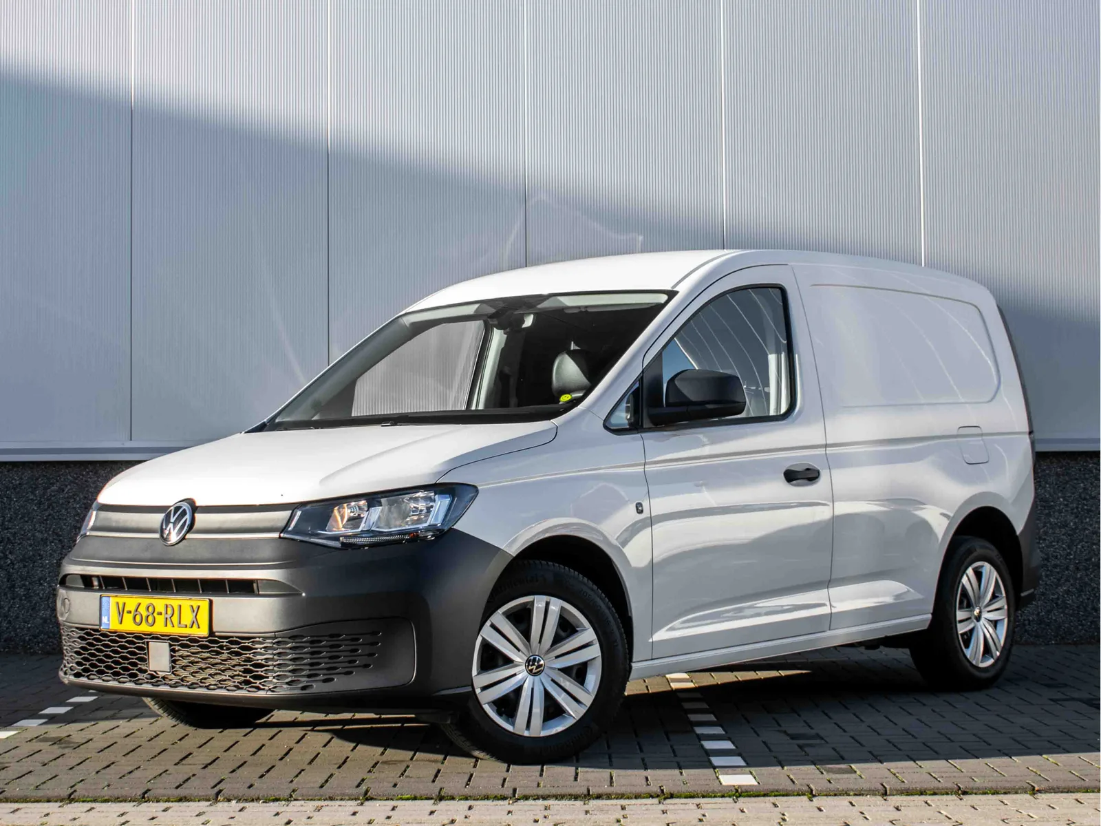 Volkswagen Caddy (2022) — foto 1