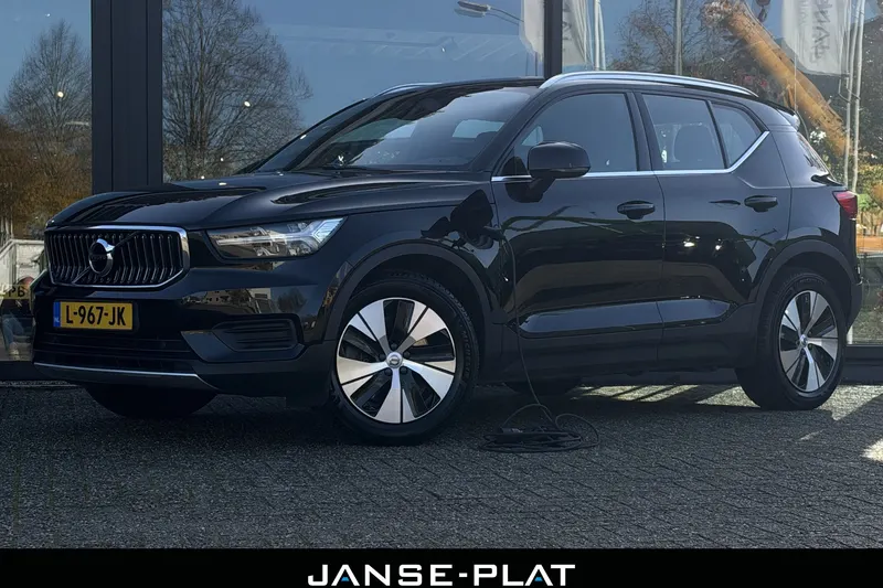 Volvo XC40 (2021)