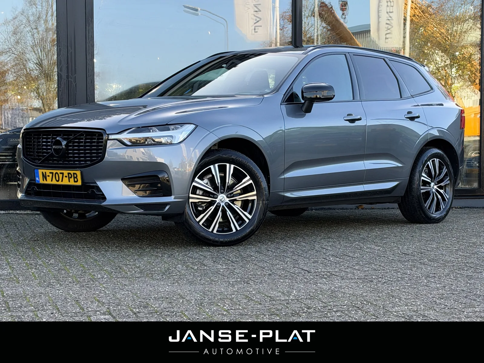 Volvo XC60 (2019) — foto 1